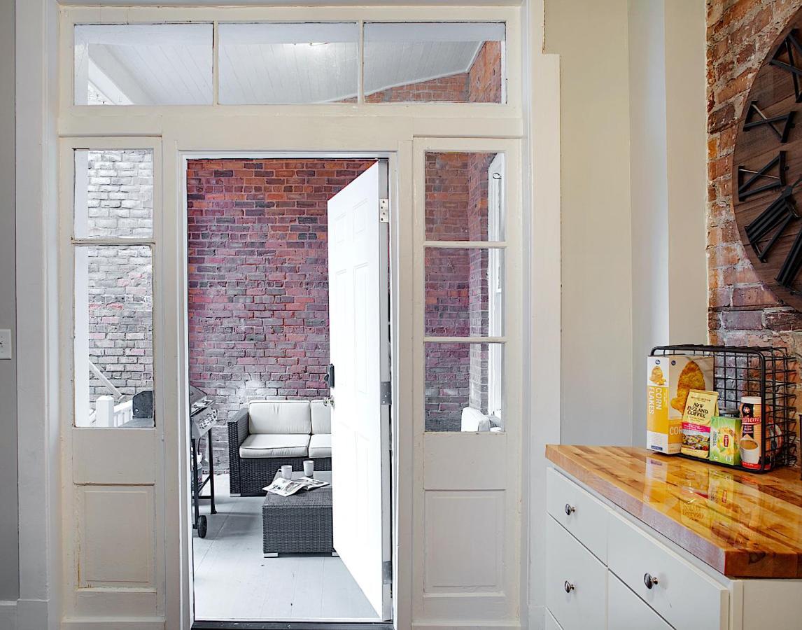 Newly Renovated Historic Savannah Townhome! Extérieur photo